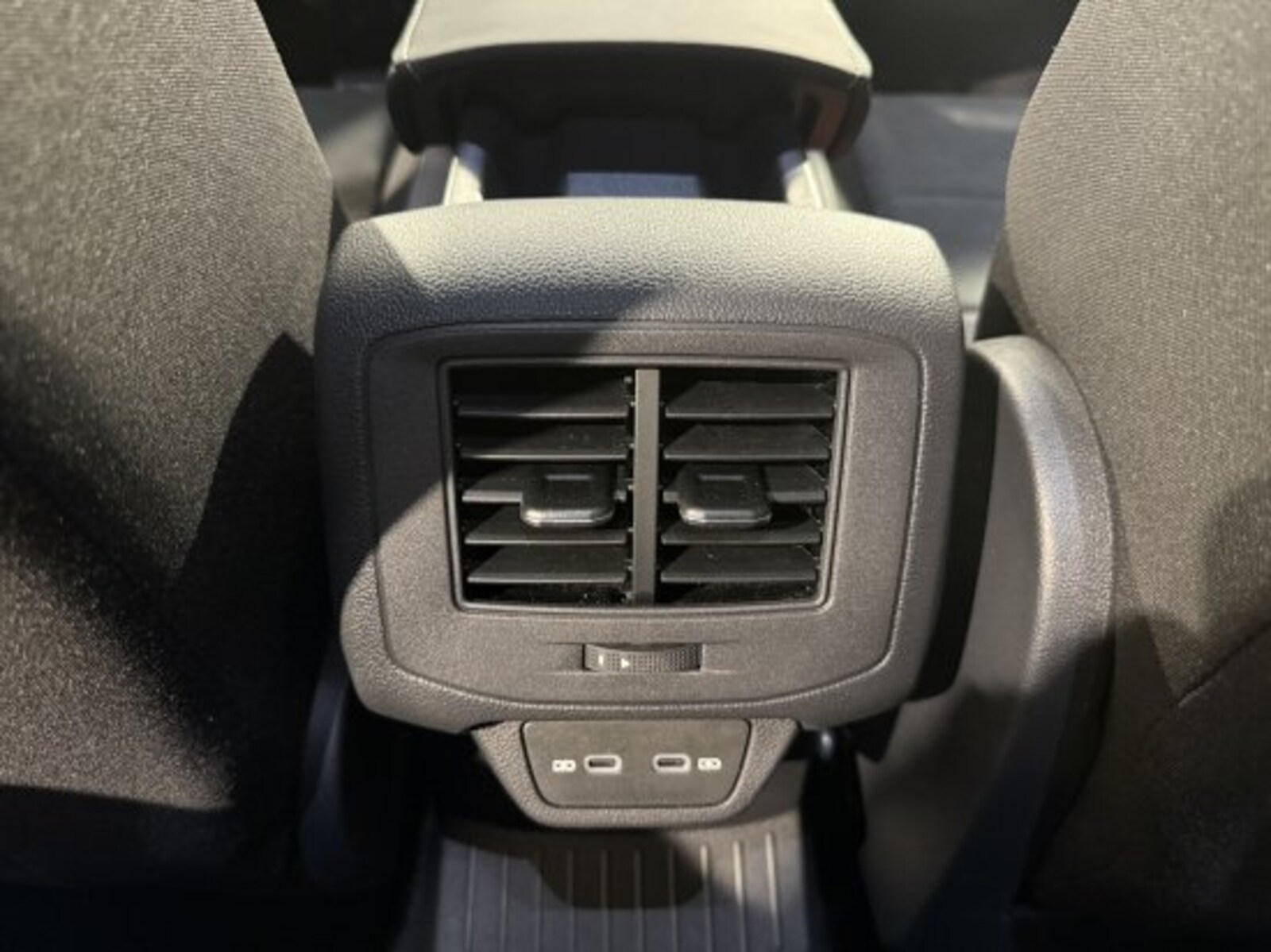 Volkswagen T-Roc – Bild 27
