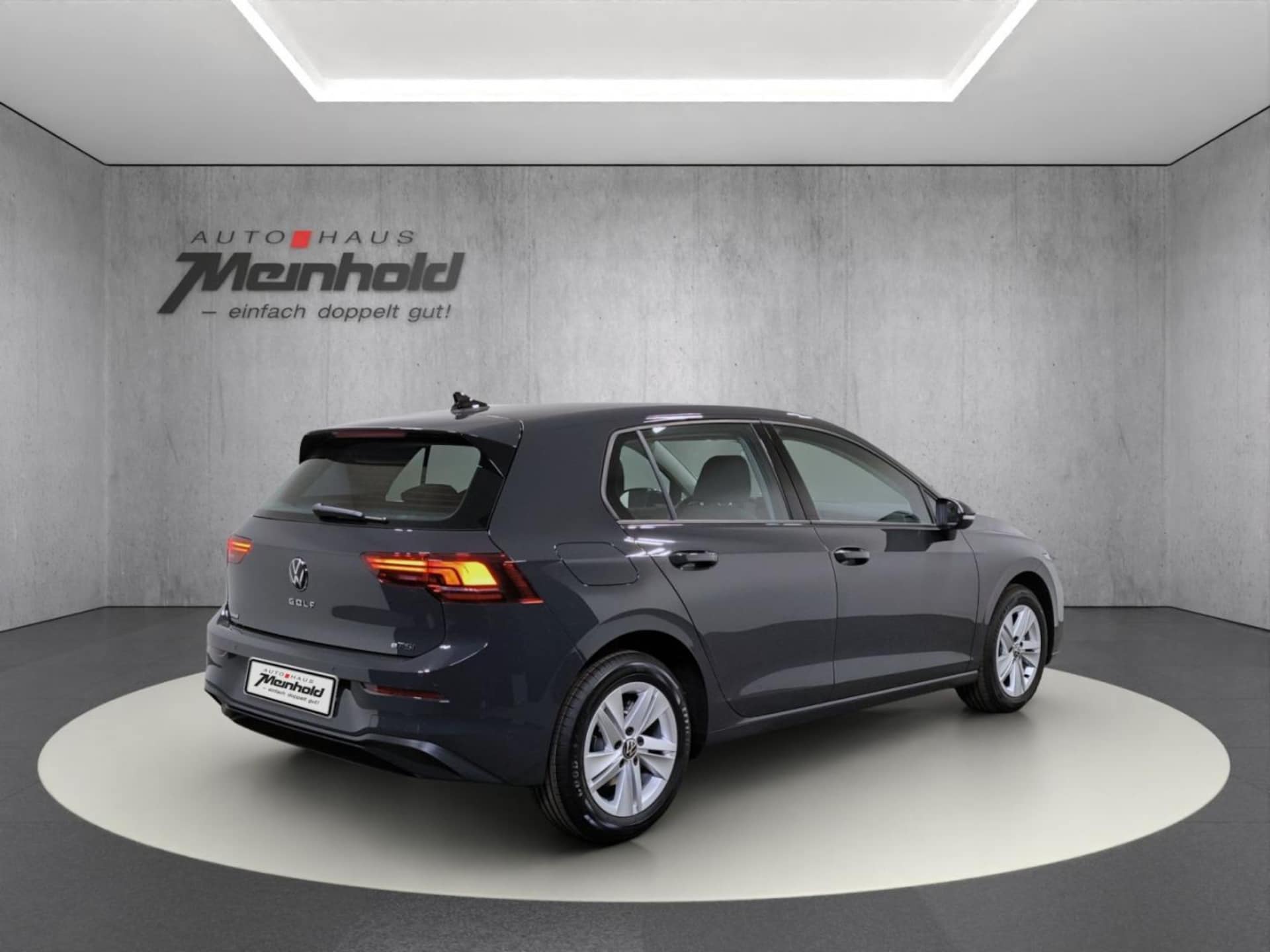 Volkswagen Golf Life