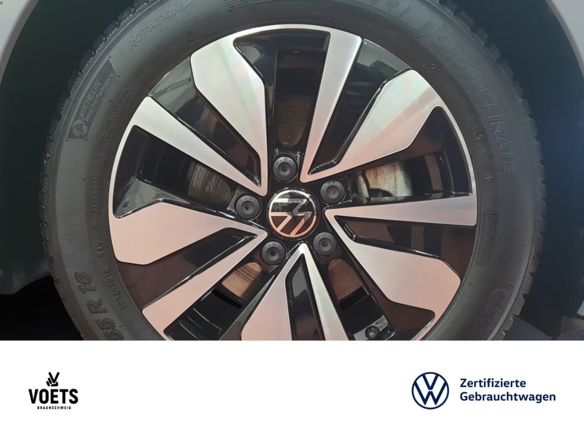 Volkswagen Golf Life