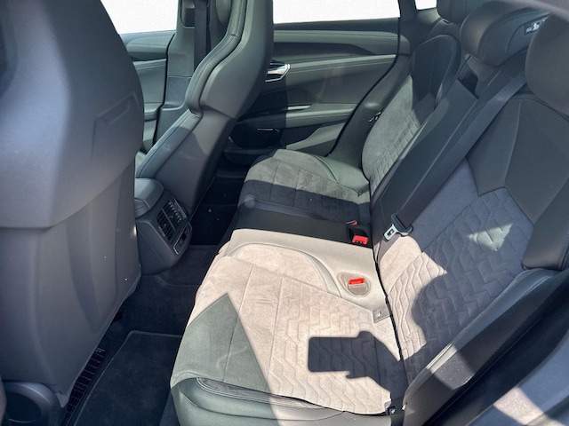 Audi e-tron GT RS