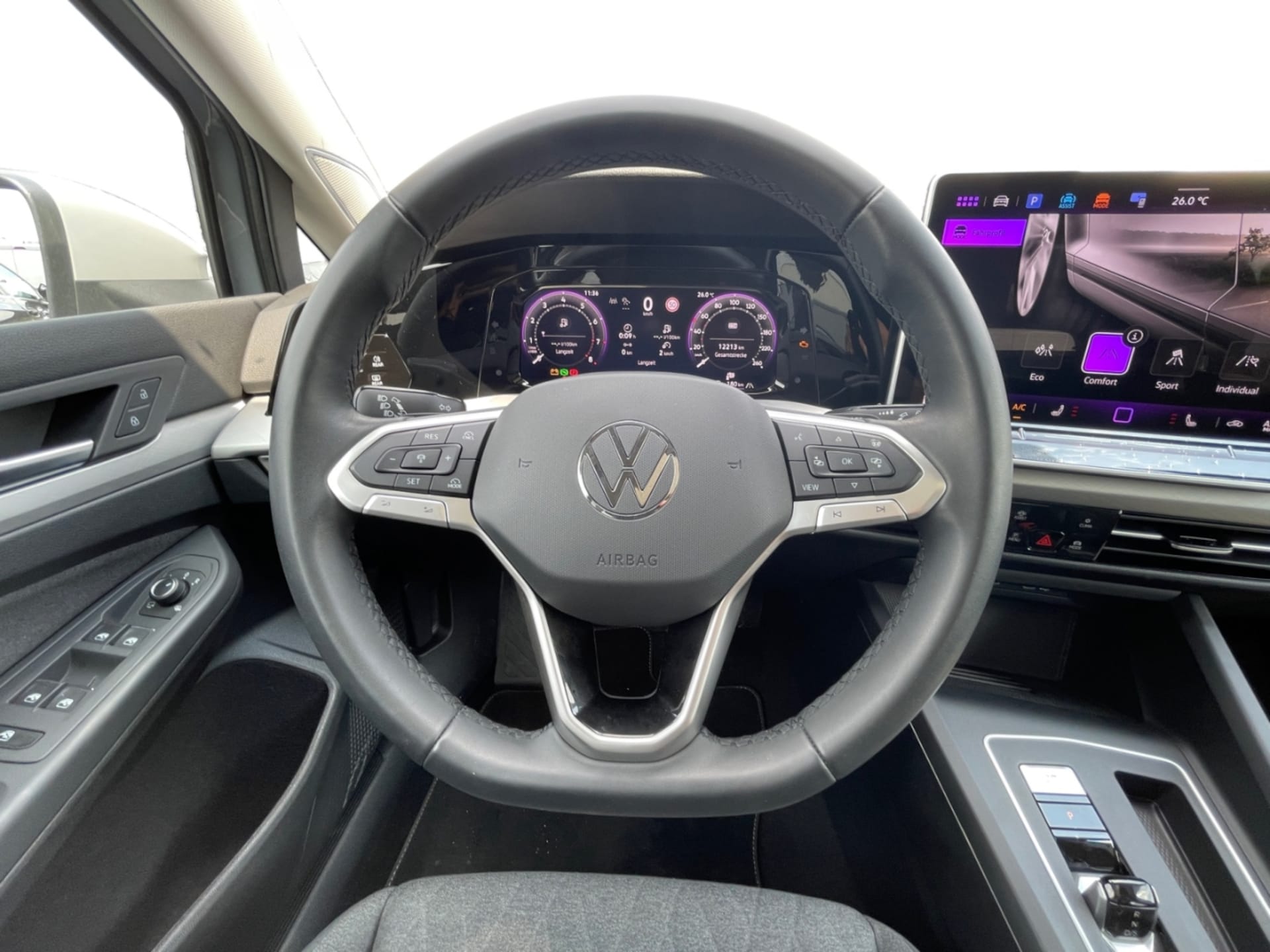 Volkswagen Golf Life