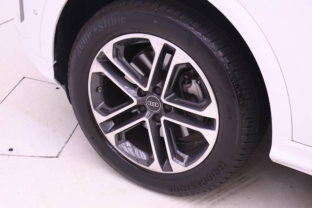 2025 Audi Q5 Premium - Photo 22