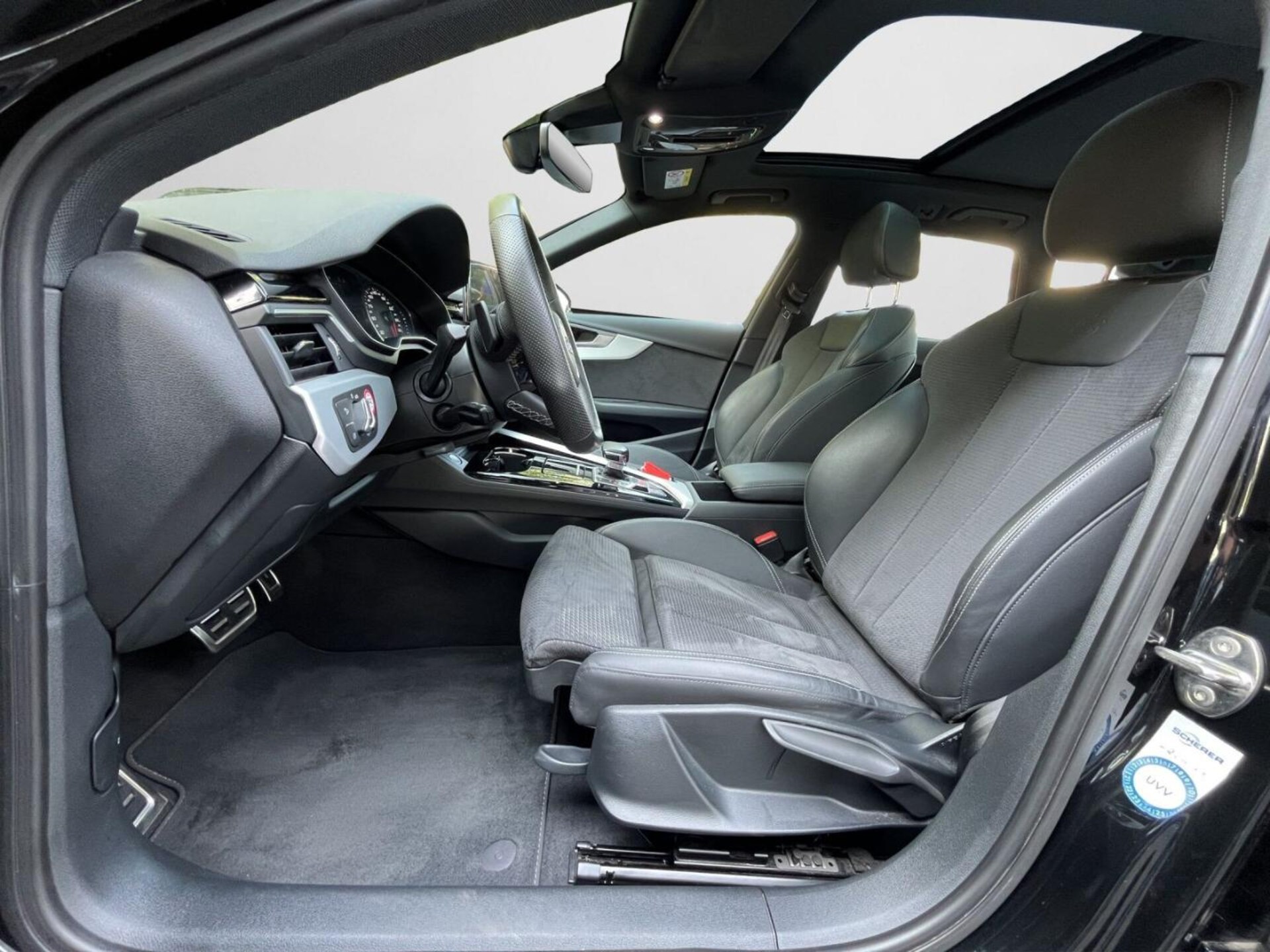 Audi A4 Avant S line