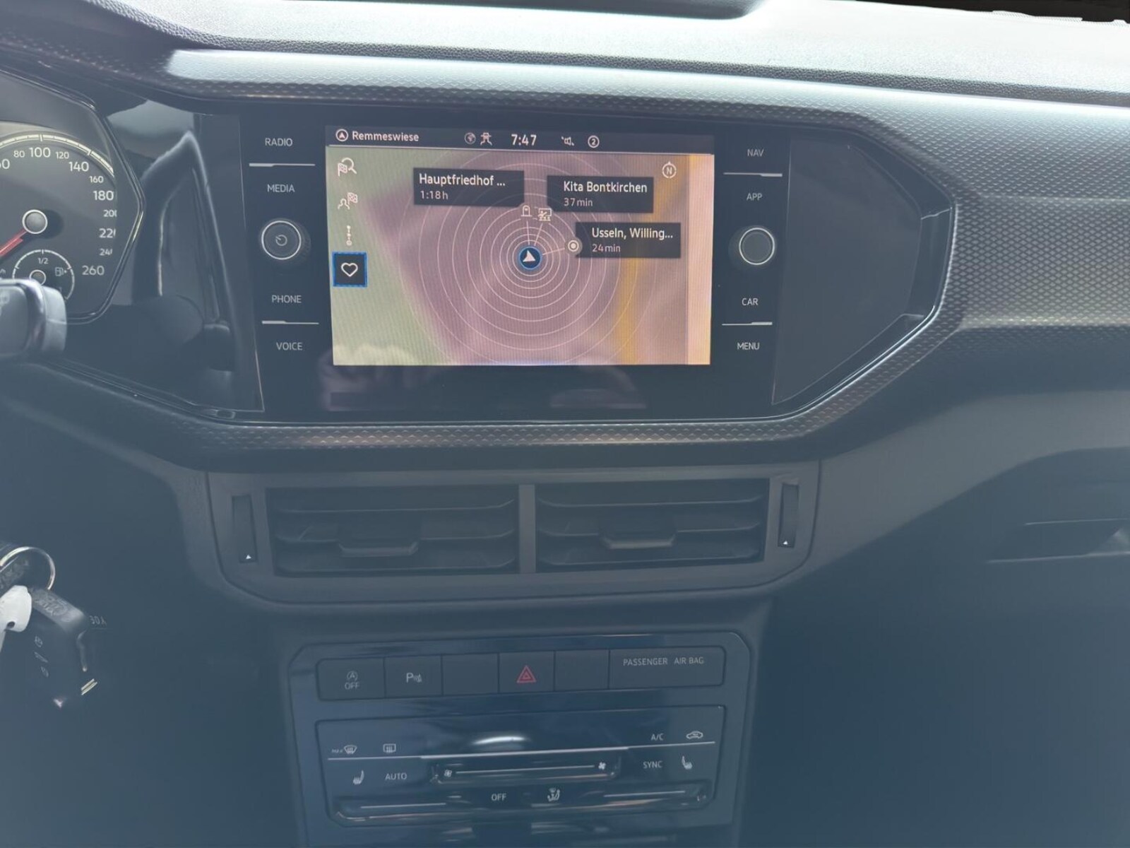 Volkswagen T-Cross – Bild 12