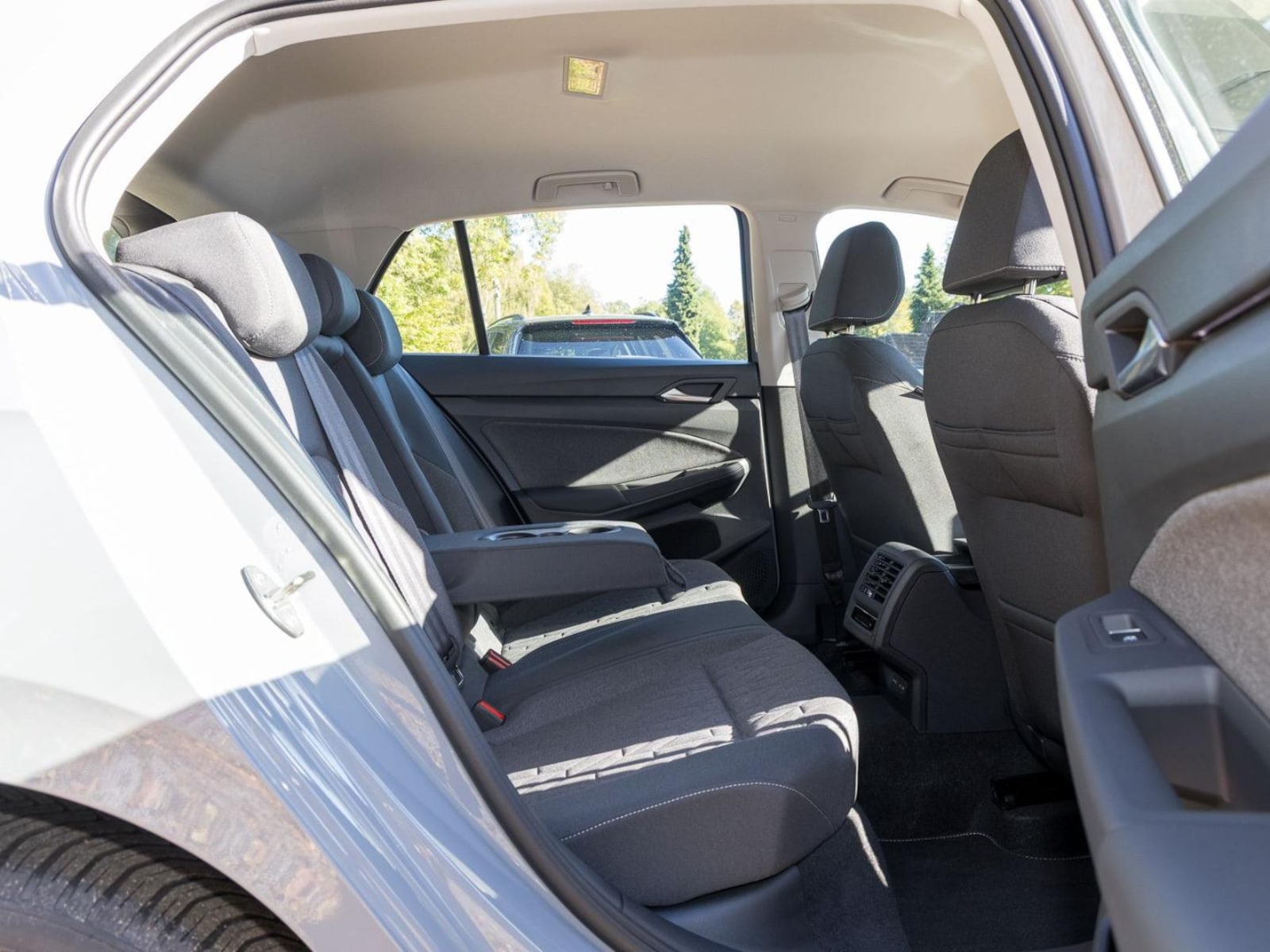 Volkswagen Golf – Bild 8