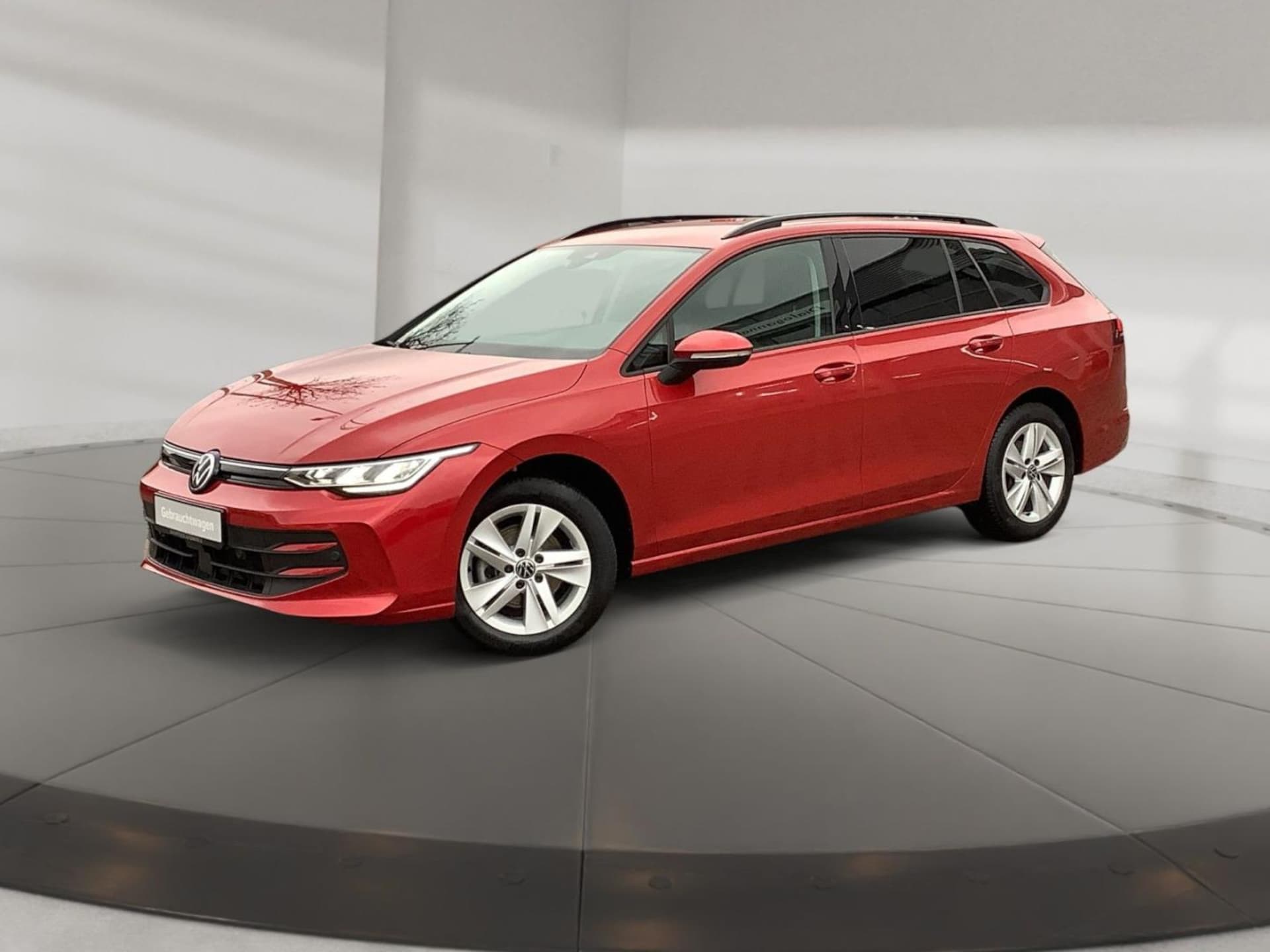 Volkswagen Golf Variant Life