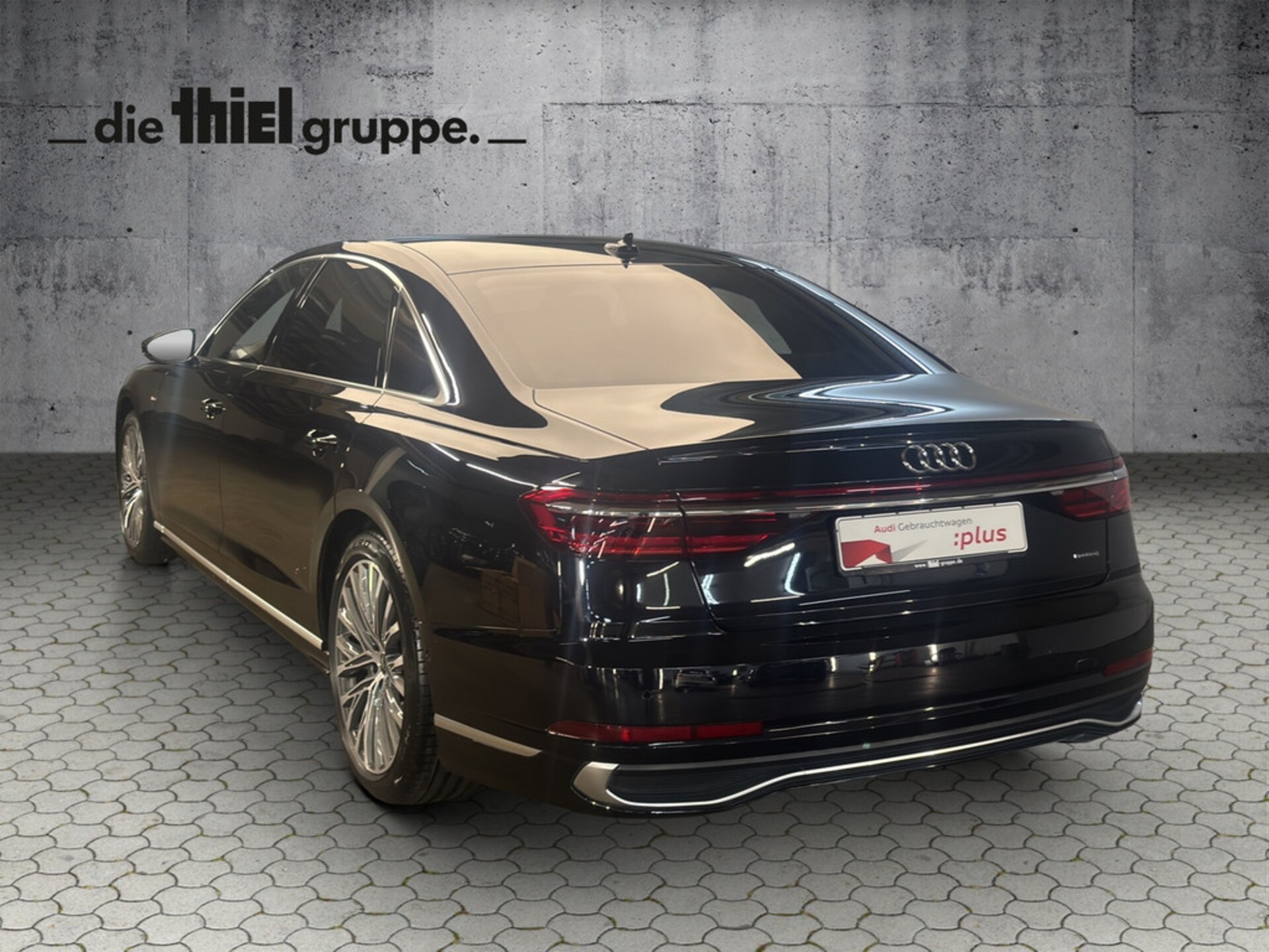 Audi A8 Lang