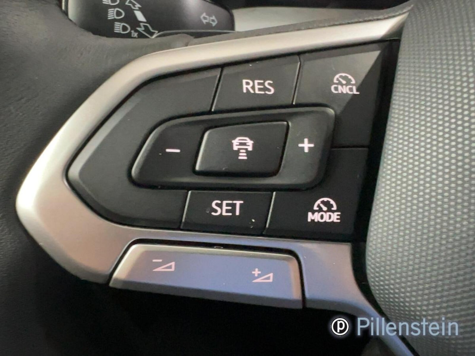 Volkswagen Golf Variant – Bild 9