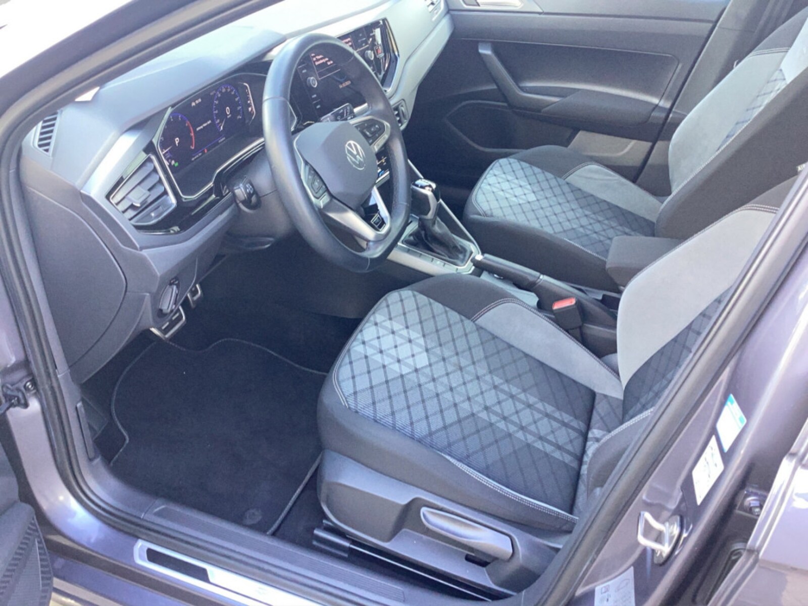 Volkswagen Polo – Bild 10