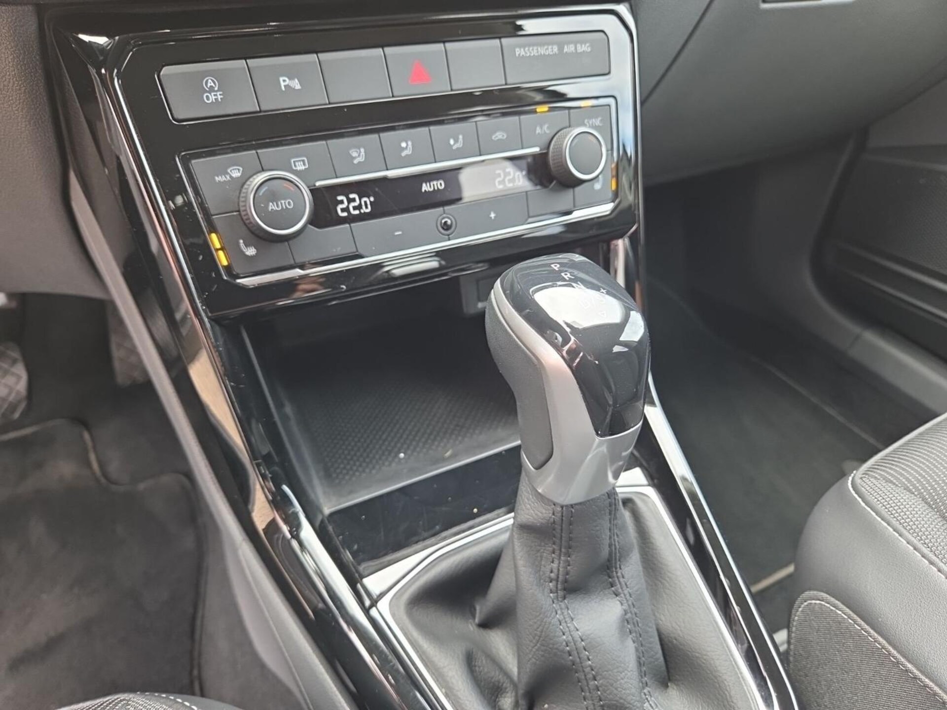 Volkswagen T-Cross Style