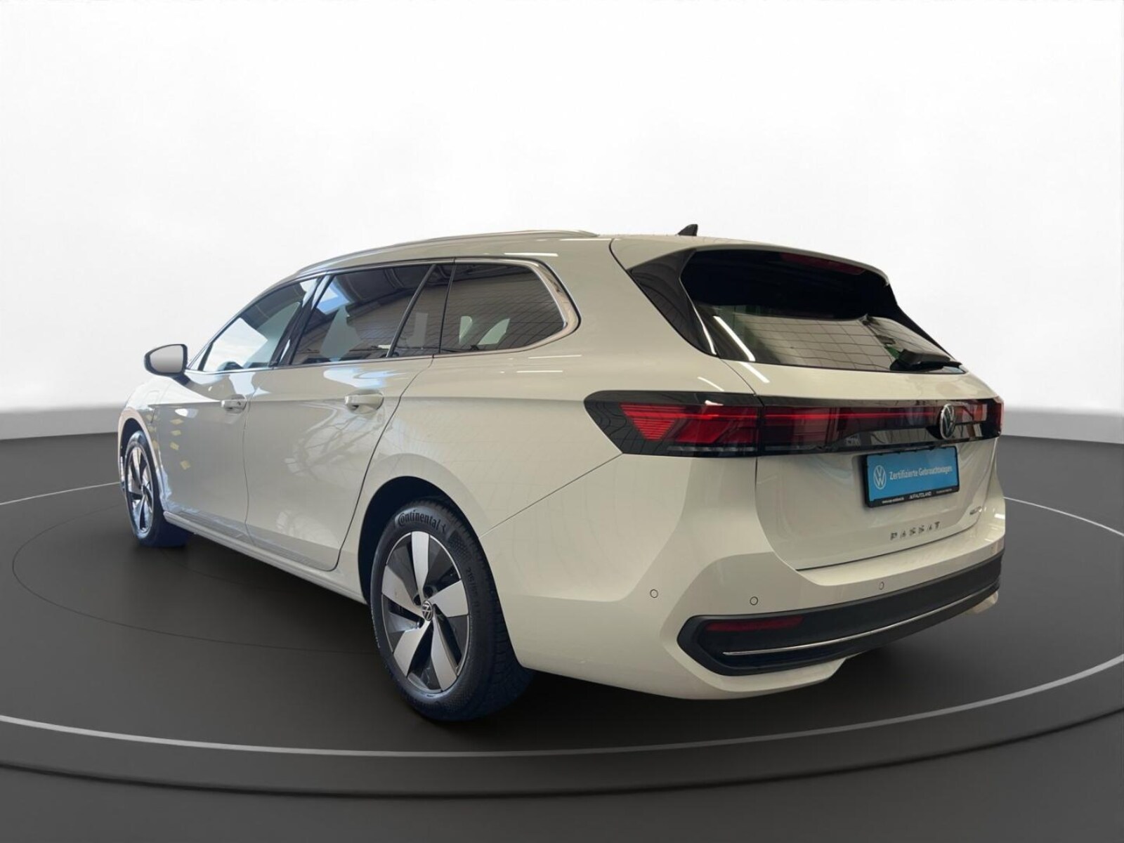 Volkswagen Passat – Bild 7