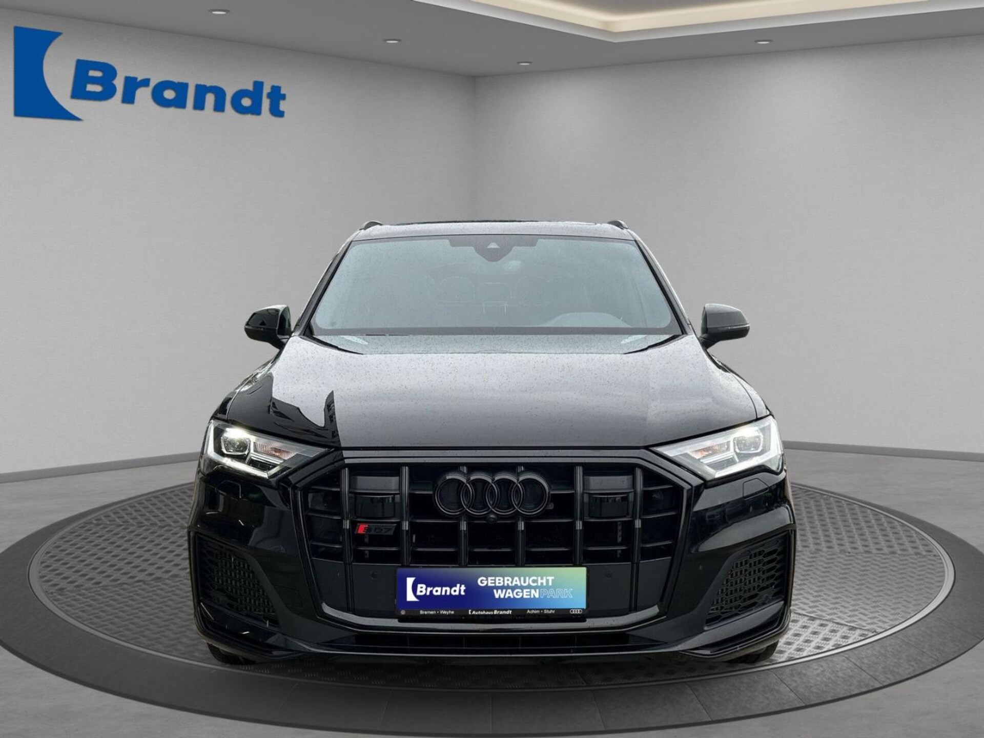 Audi SQ7 SUV