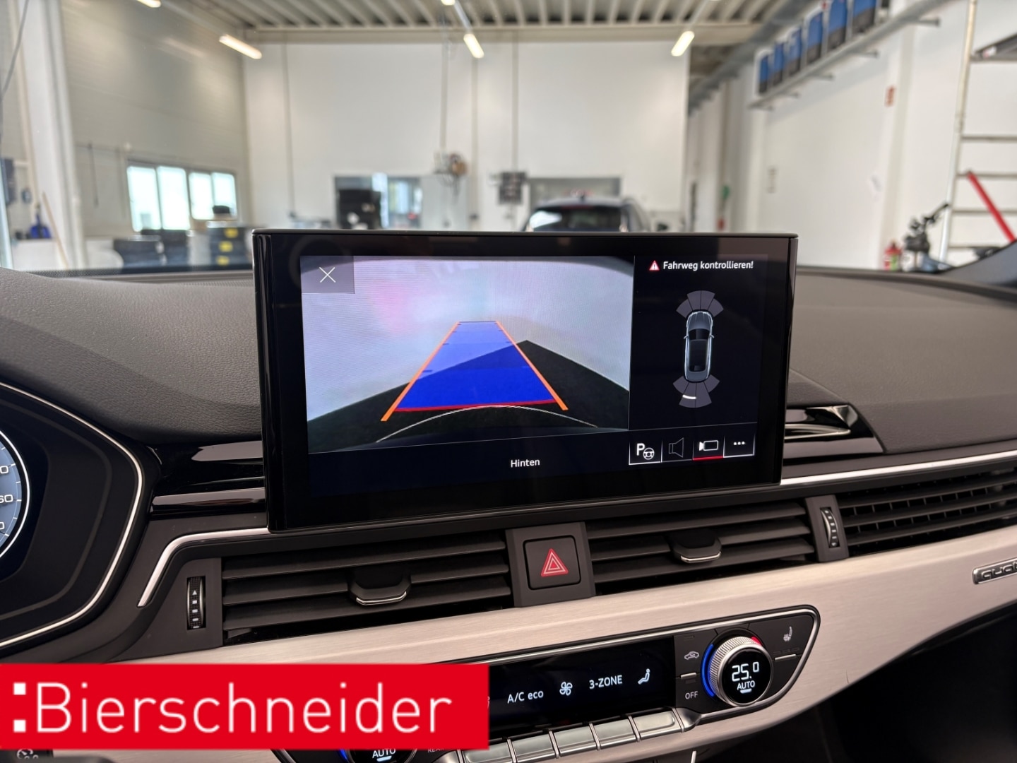 Bild über Audi A5 Cabriolet advanced 45 TFSI quattro S tronic - für weitere Informationen kontaktieren Sie den Audi Partner
