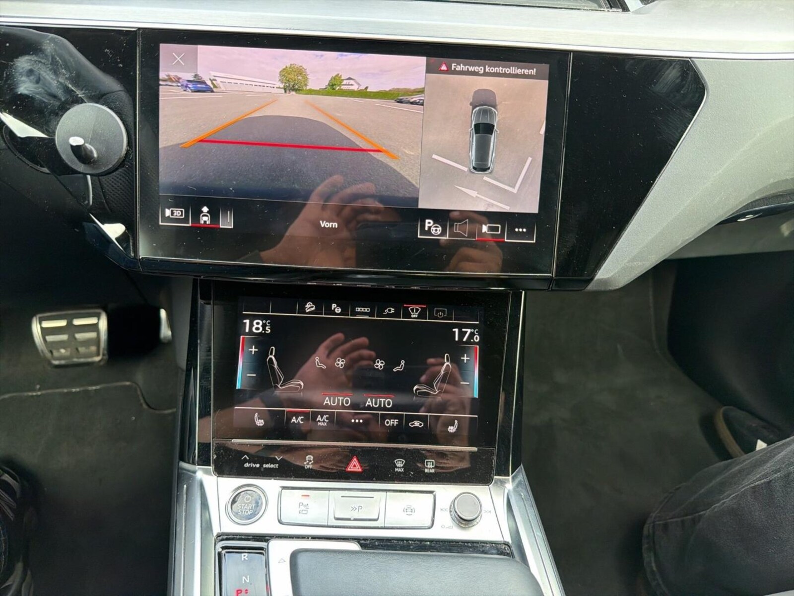 Audi Q8 e-tron – Bild 15