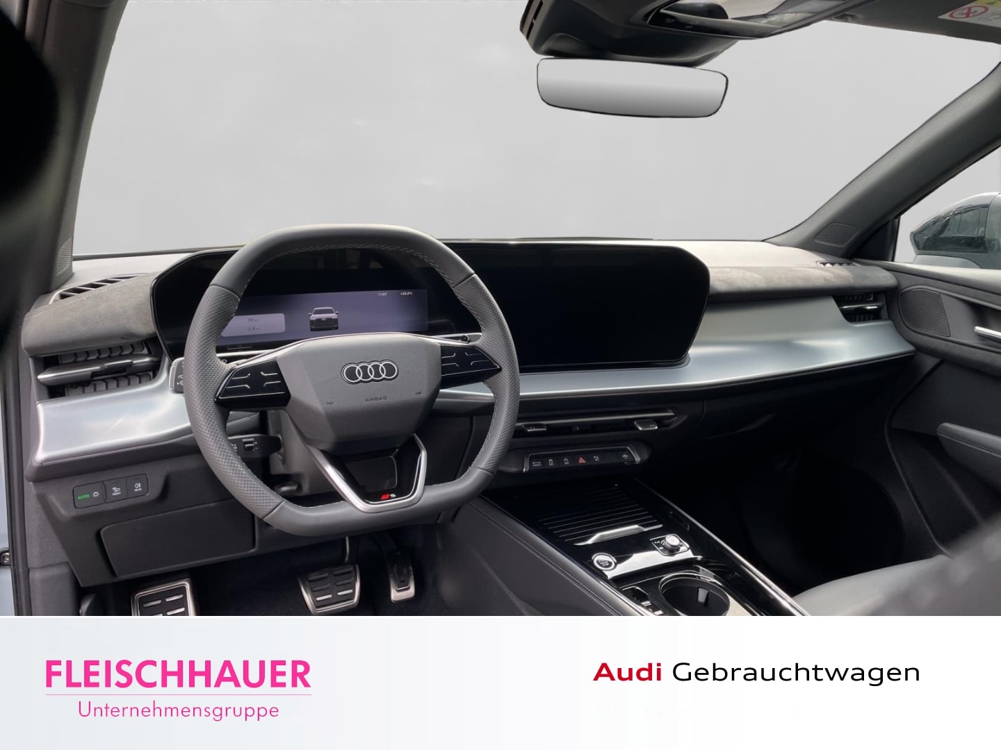 Bild über Audi Q3 SUV TFSI 110 kW S tronic - für weitere Informationen kontaktieren Sie den Audi Partner