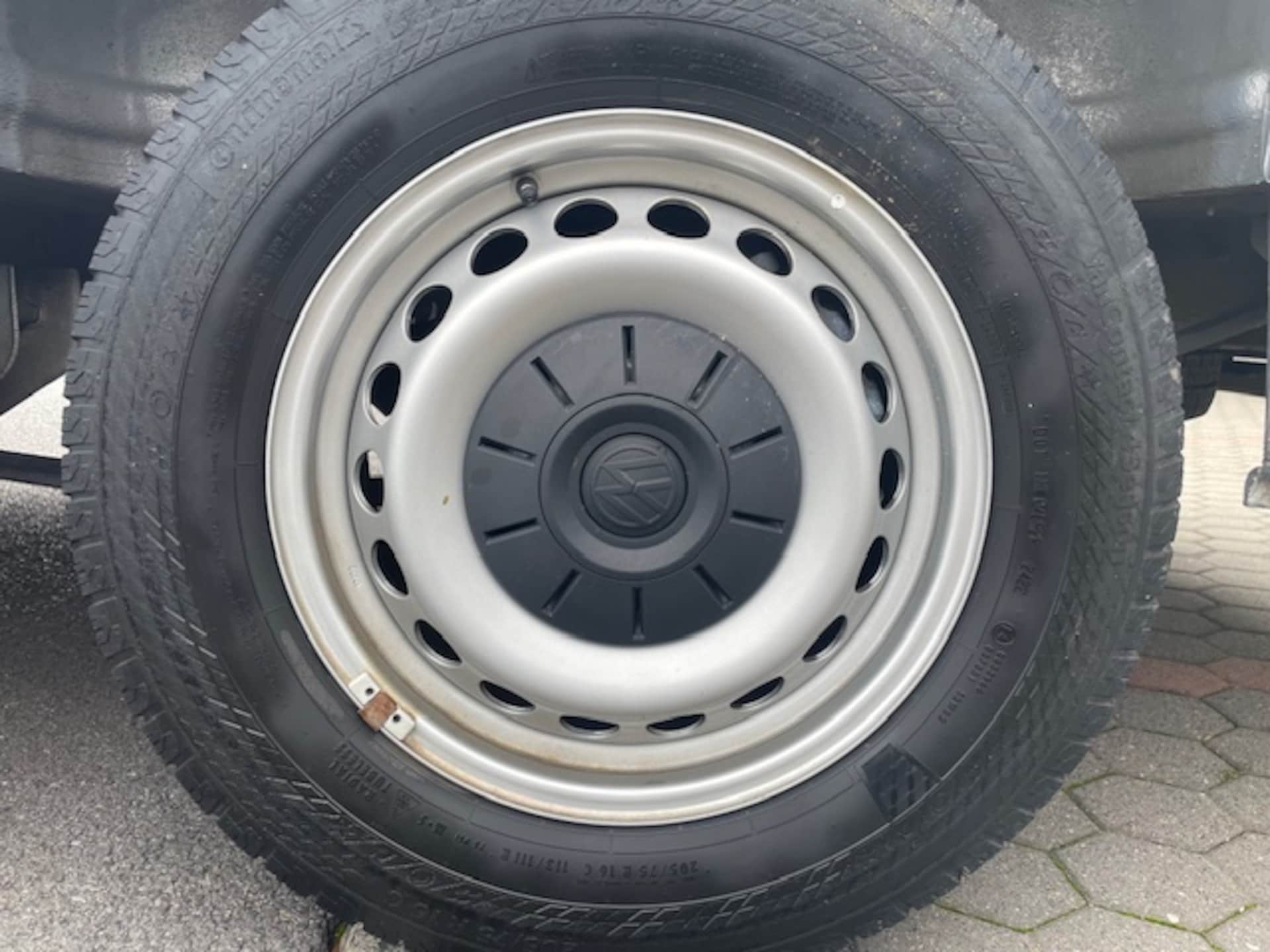 Volkswagen Crafter Kasten mittlerer Radstand