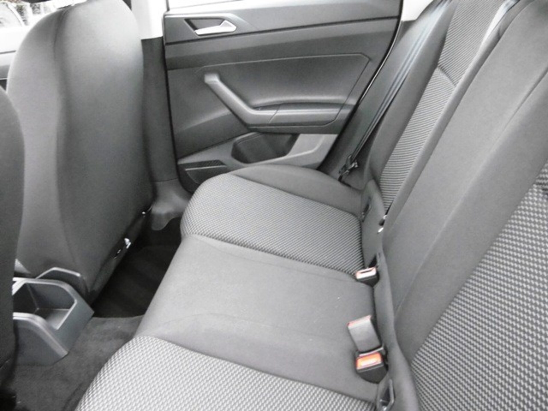 Volkswagen Polo Basis-Modell