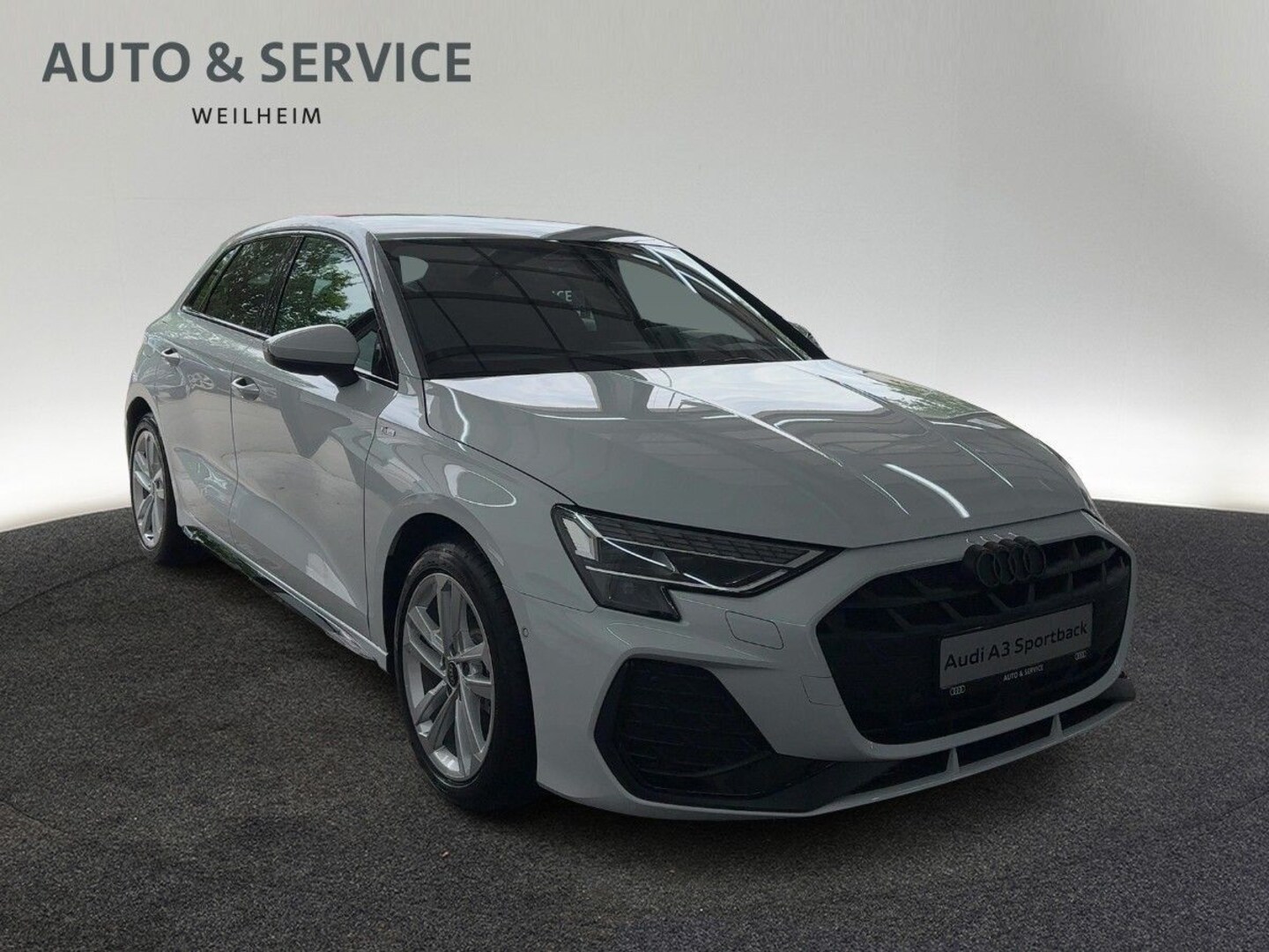 Bild über Audi A3 Sportback TFSI 110 kW S tronic - für weitere Informationen kontaktieren Sie den Audi Partner