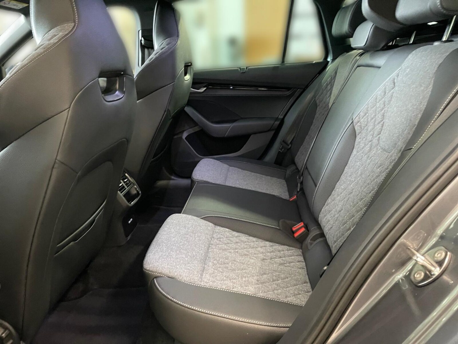 Škoda Octavia Combi – Bild 14