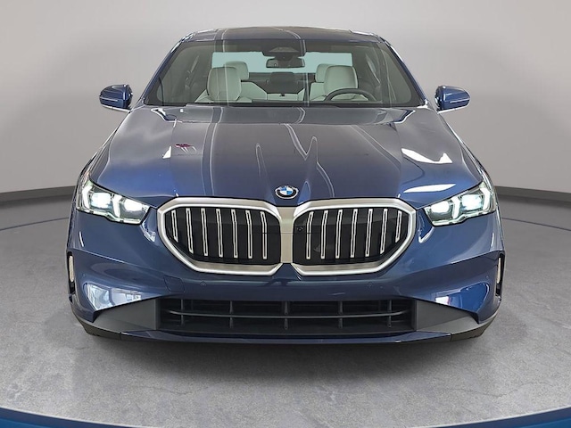 2026 BMW 530i