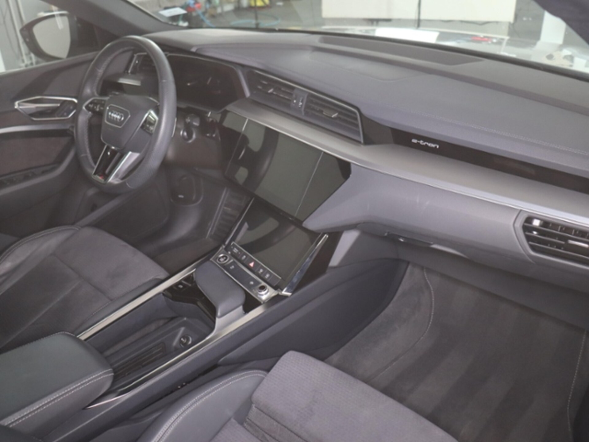 Audi e-tron Sportback advanced
