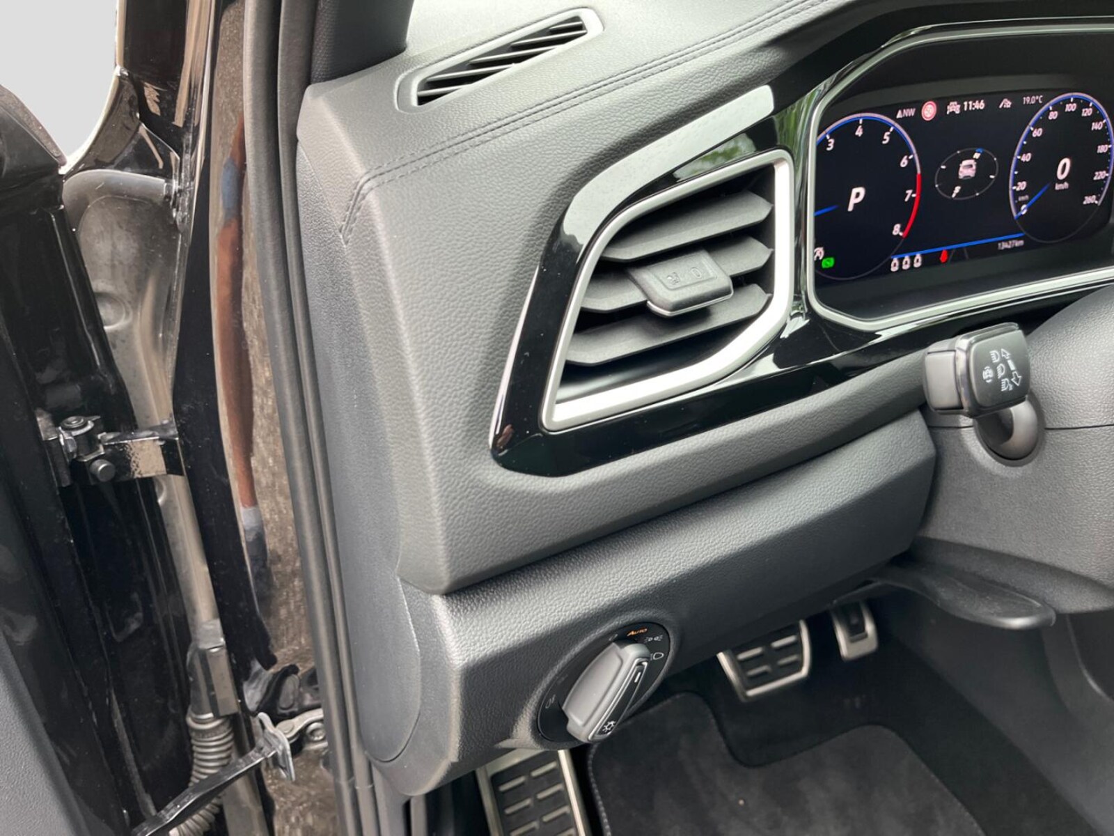Volkswagen T-Roc – Bild 11