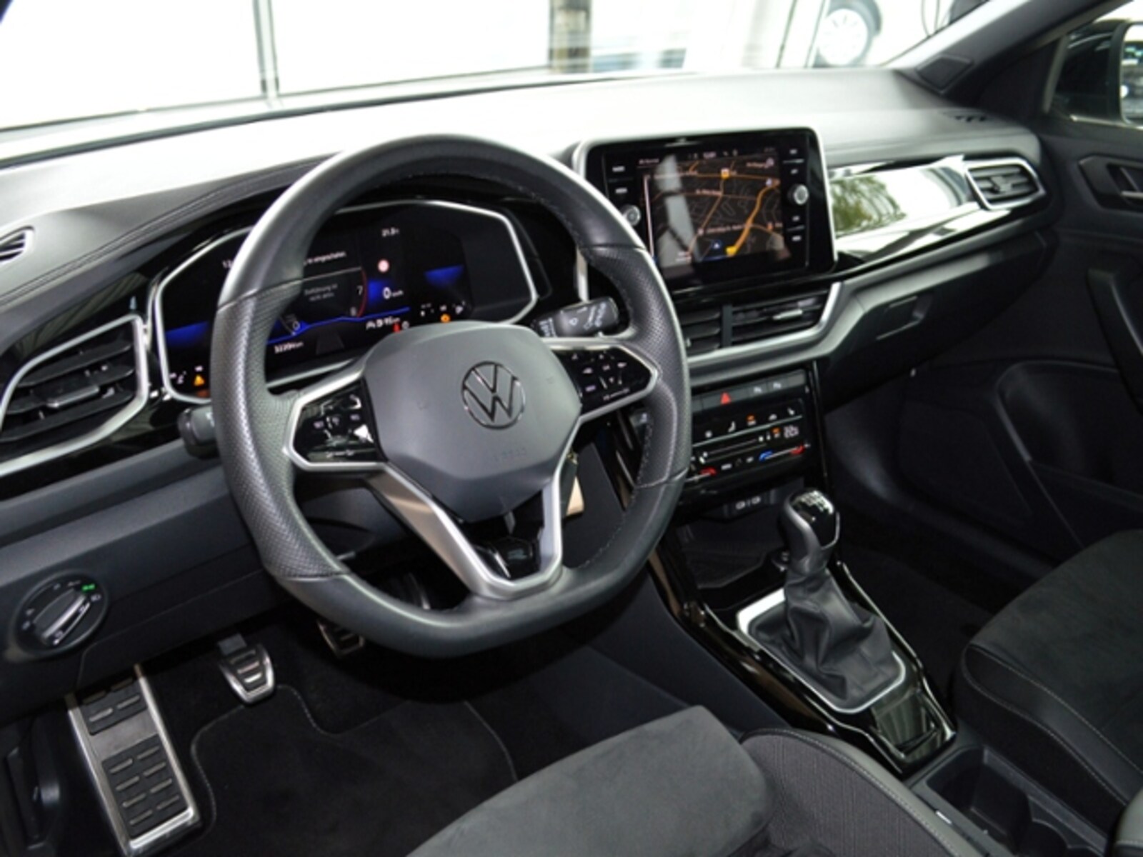 Volkswagen T-Roc – Bild 8
