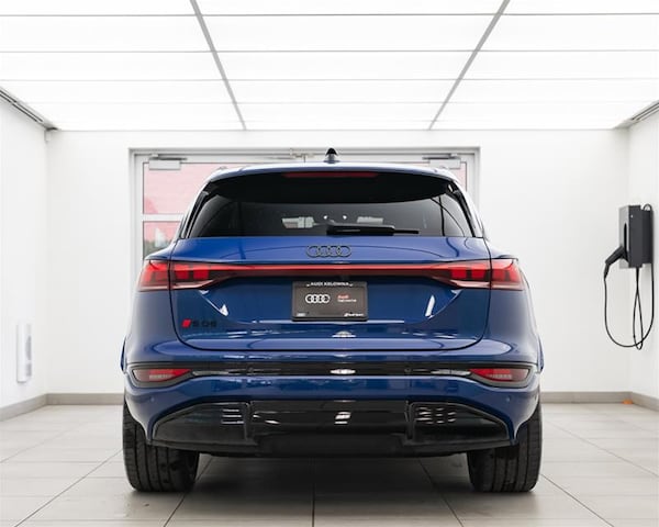 2025 Audi Audi SQ6 SUV e-tron