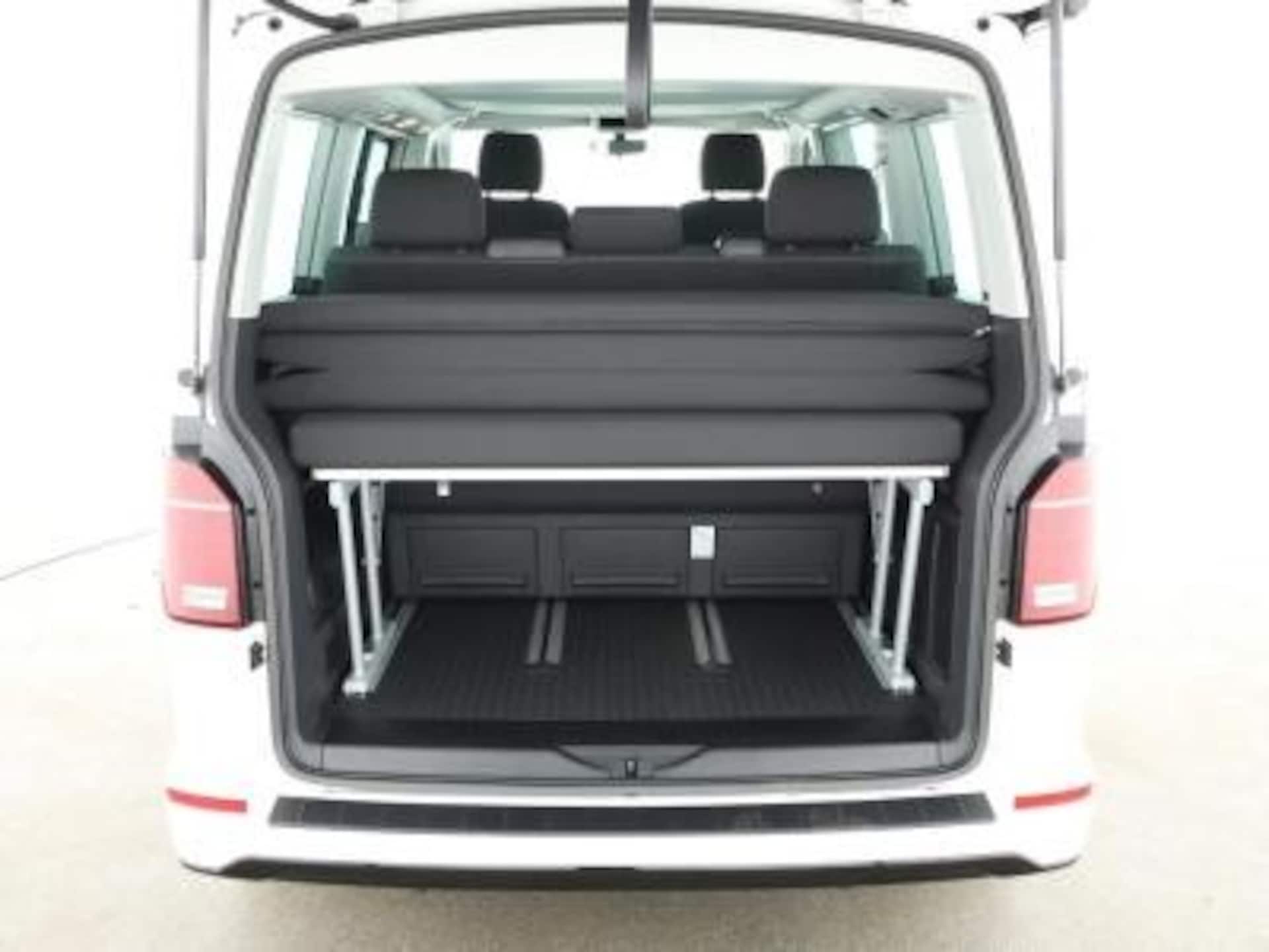 Volkswagen T6.1 California Beach