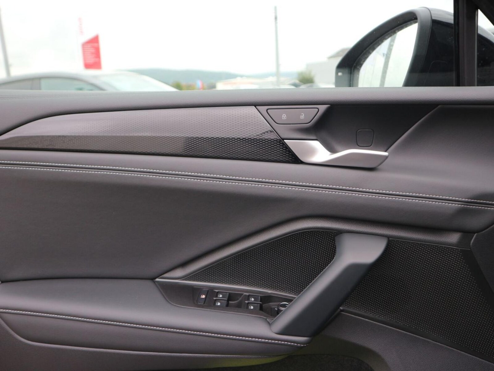Volkswagen Tiguan – Bild 7