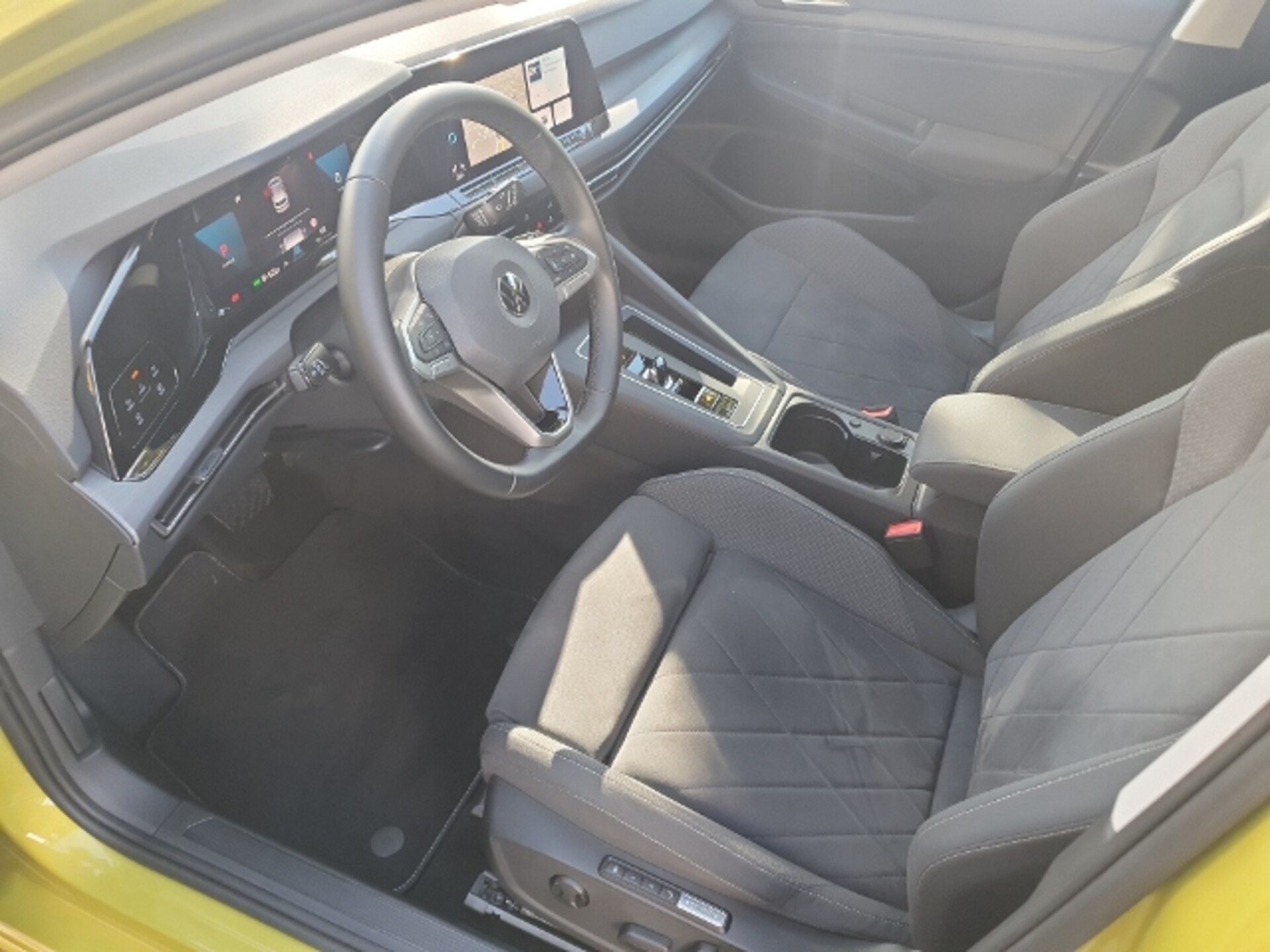 Volkswagen Golf Style