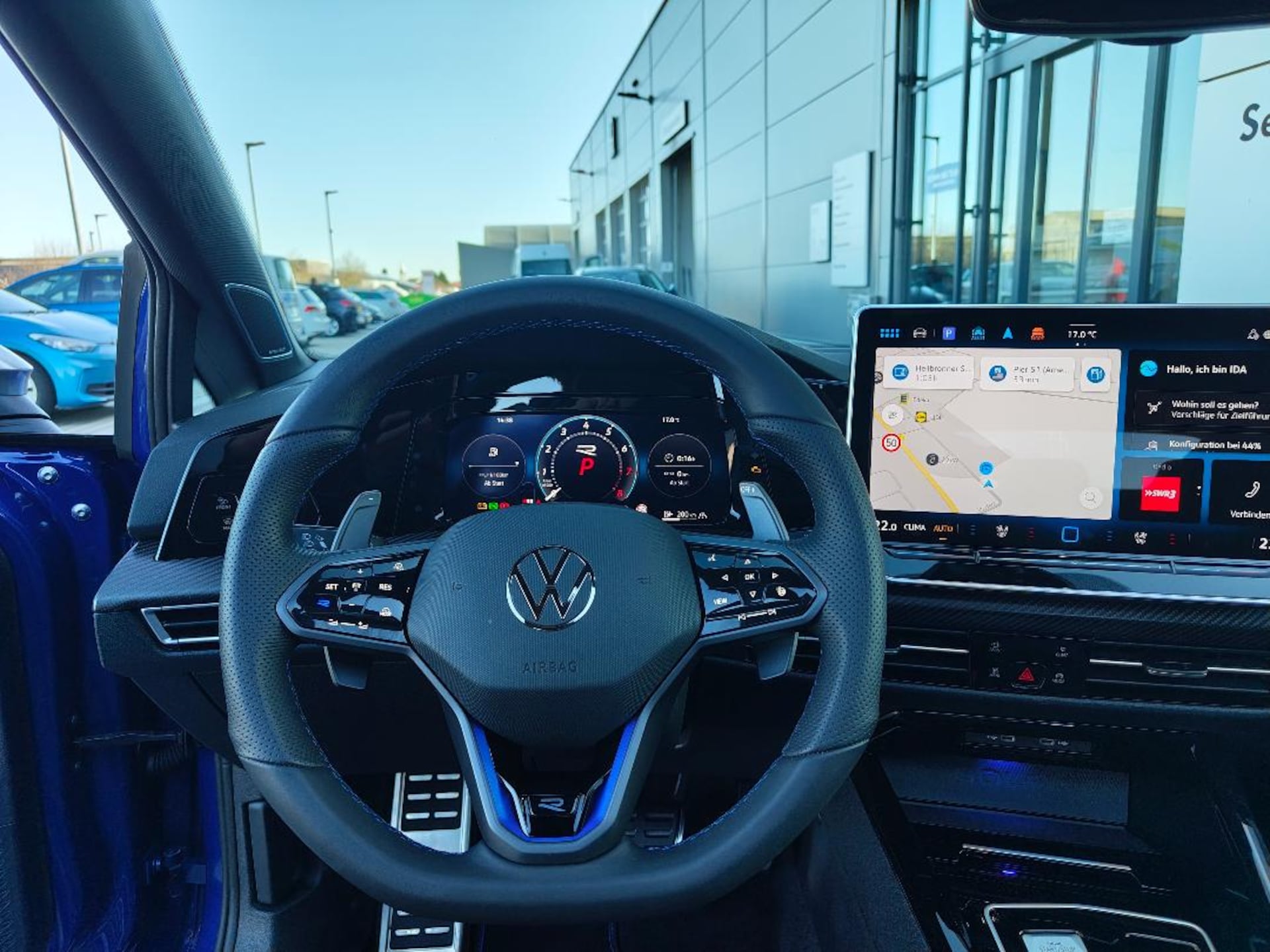 Volkswagen Golf Variant R