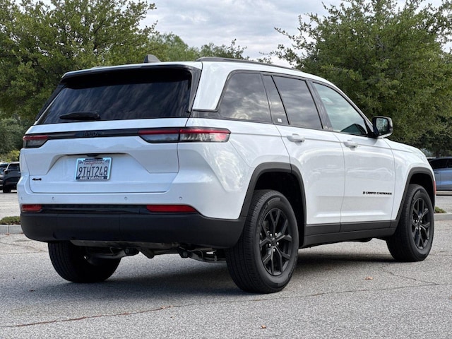 2025 Jeep Grand Cherokee