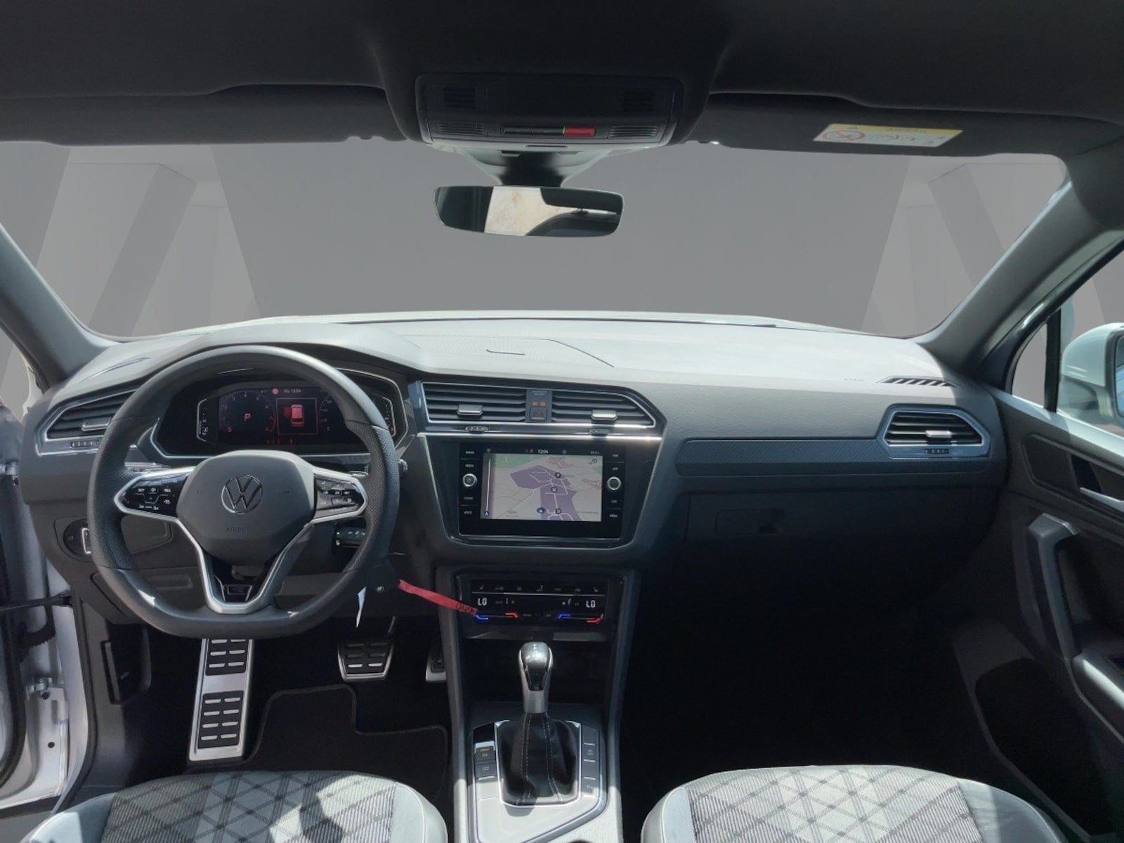 Volkswagen Tiguan – Bild 9