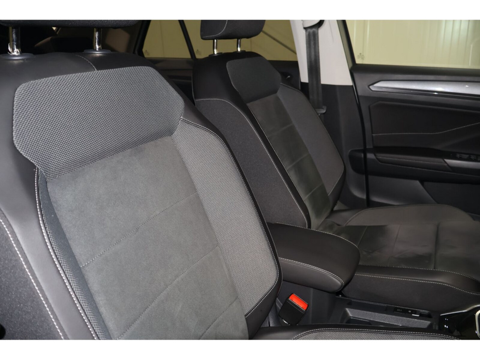 Volkswagen T-Roc – Bild 8