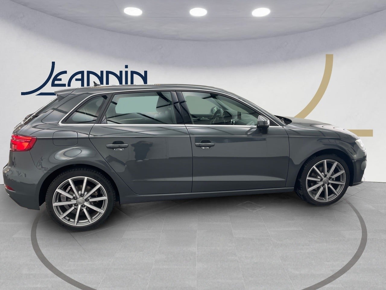 Image about Audi A3 Sportback Design Luxe 35 TFSI 110 kW (150 ch) S tronic