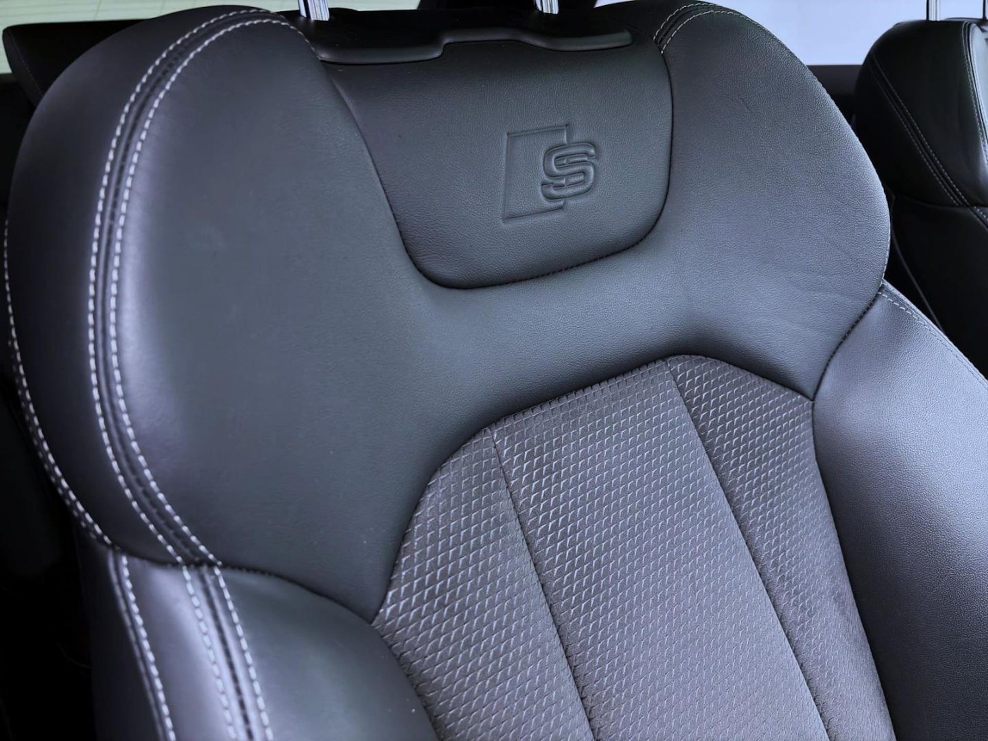 Audi SQ8 SUV