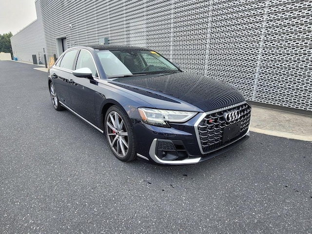 Photo of 2023 Audi S8 L 