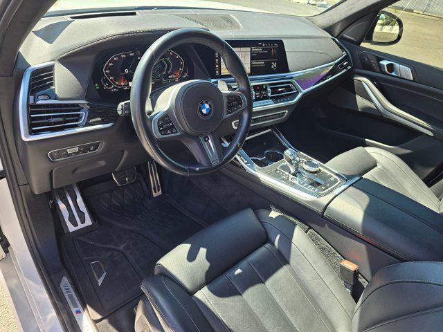 2022 BMW X7