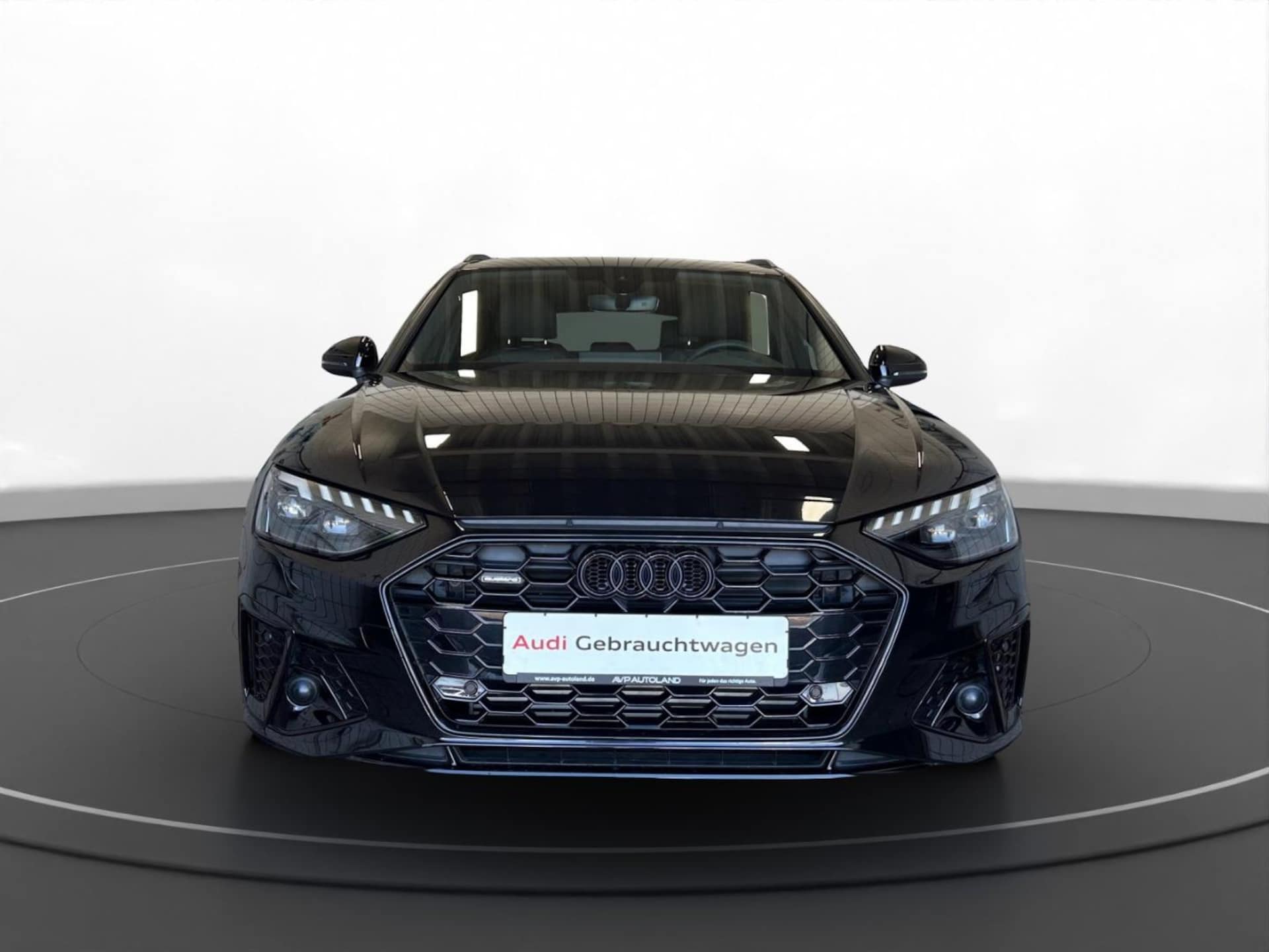 Audi A4 Avant S line