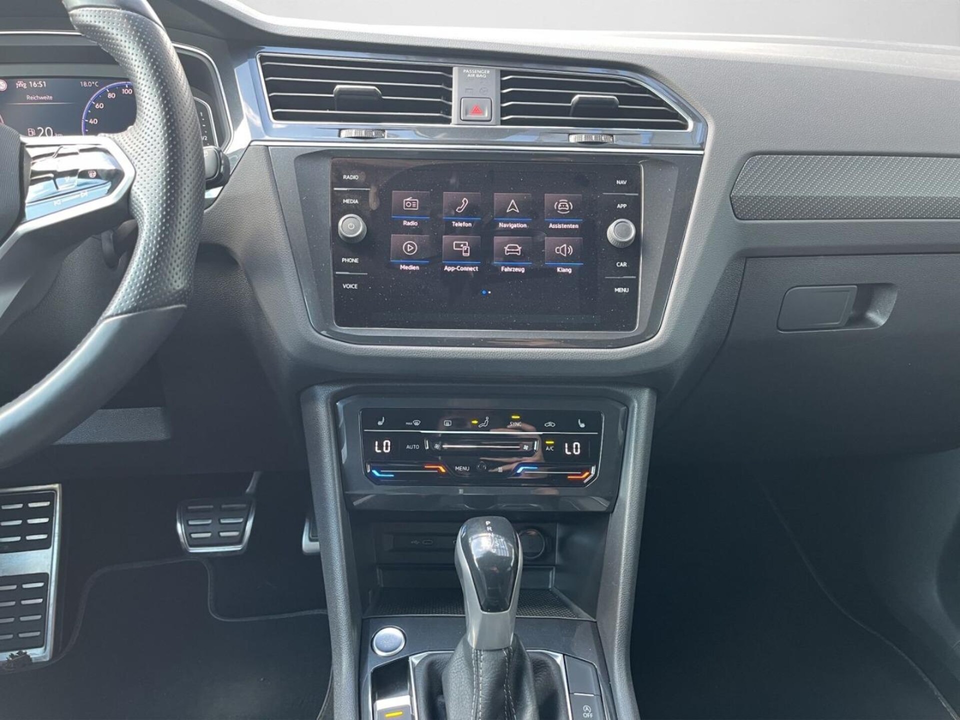 Volkswagen Tiguan R-Line