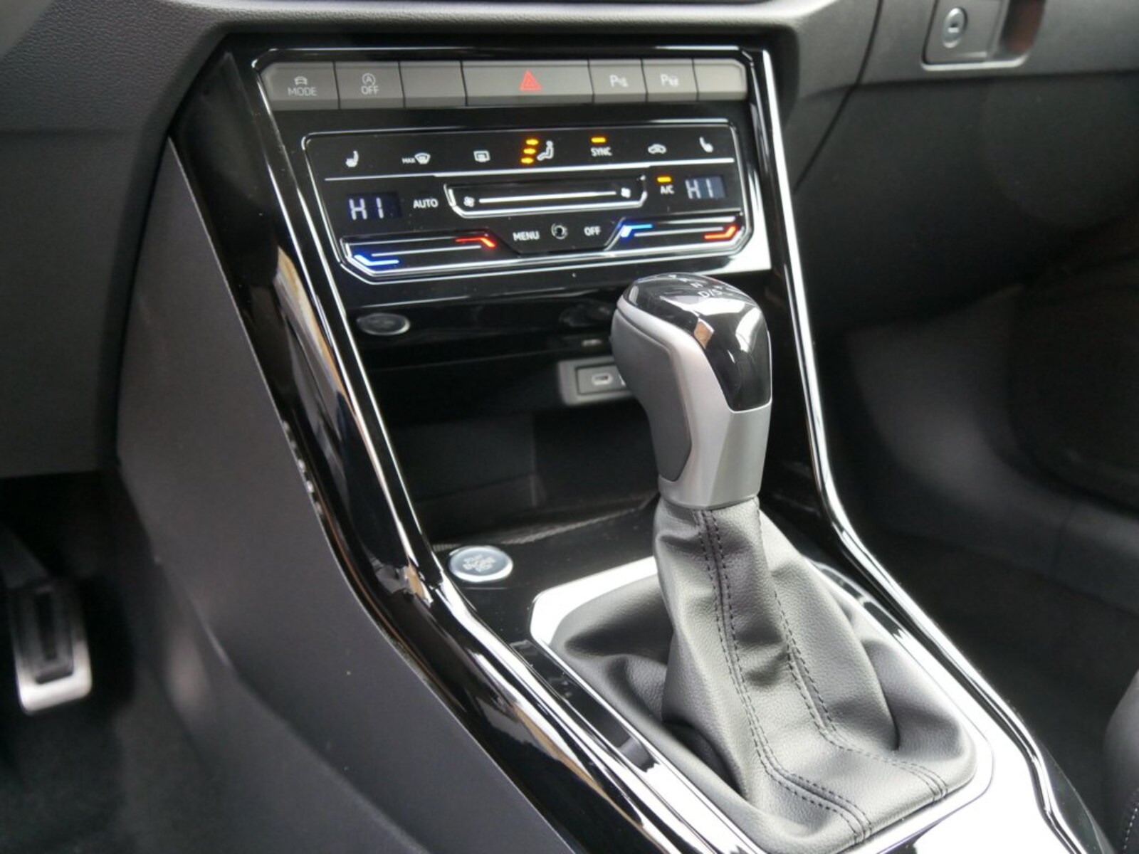 Volkswagen T-Roc Cabriolet – Bild 15