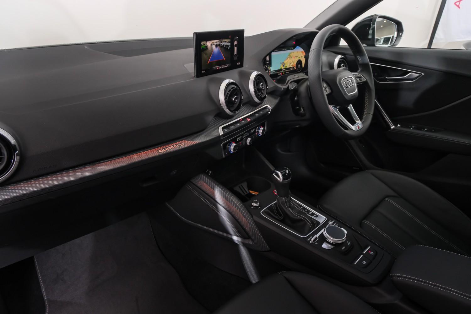 Image about Audi SQ2 SQ2 TFSI 221 kW S tronic