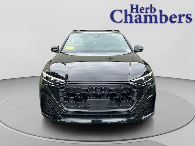 2026 Audi Q8
