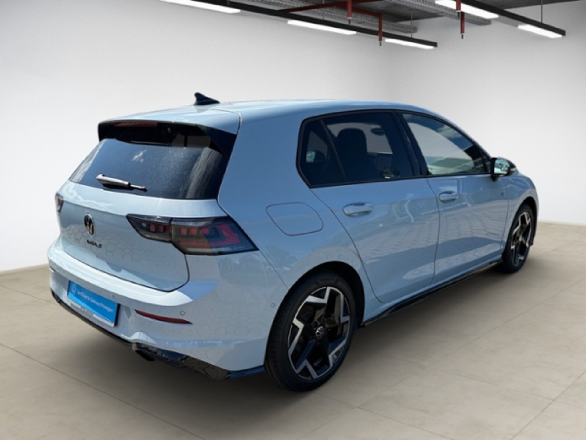 Volkswagen Golf R-Line