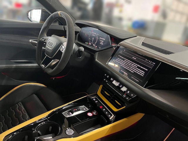 Audi e-tron GT RS