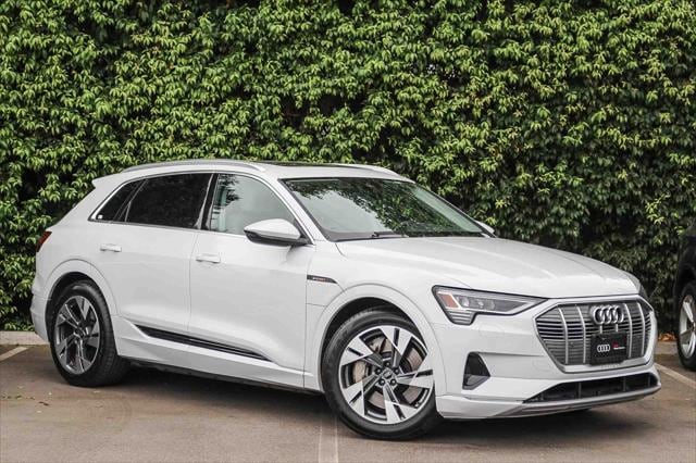 2022 Audi e-tron