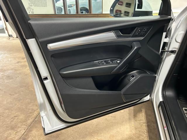 2025 Audi Q5 Premium - Photo 9