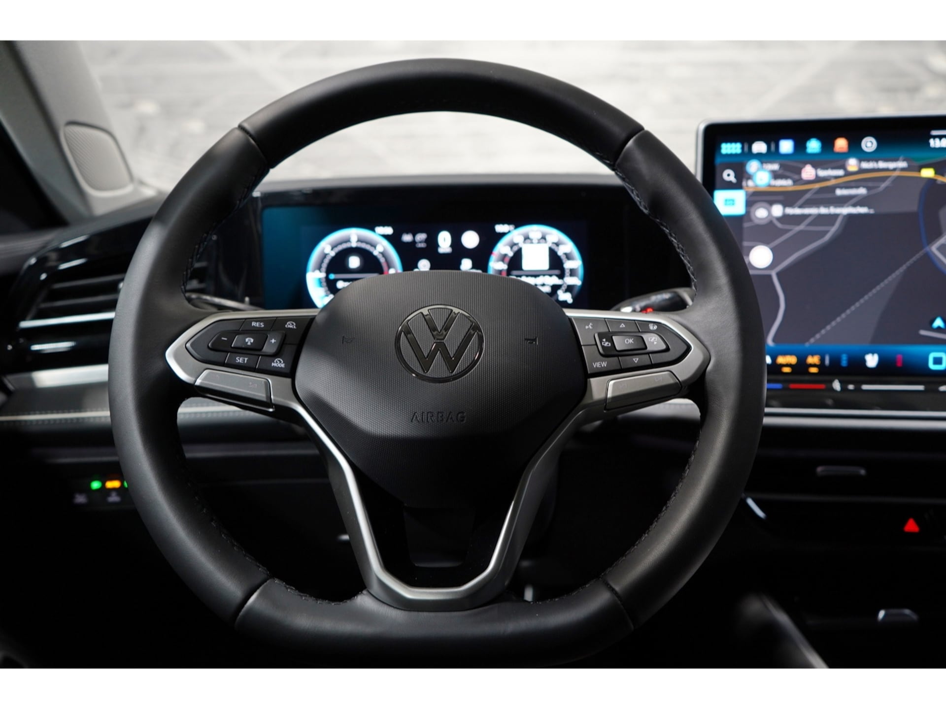 Volkswagen Passat Elegance