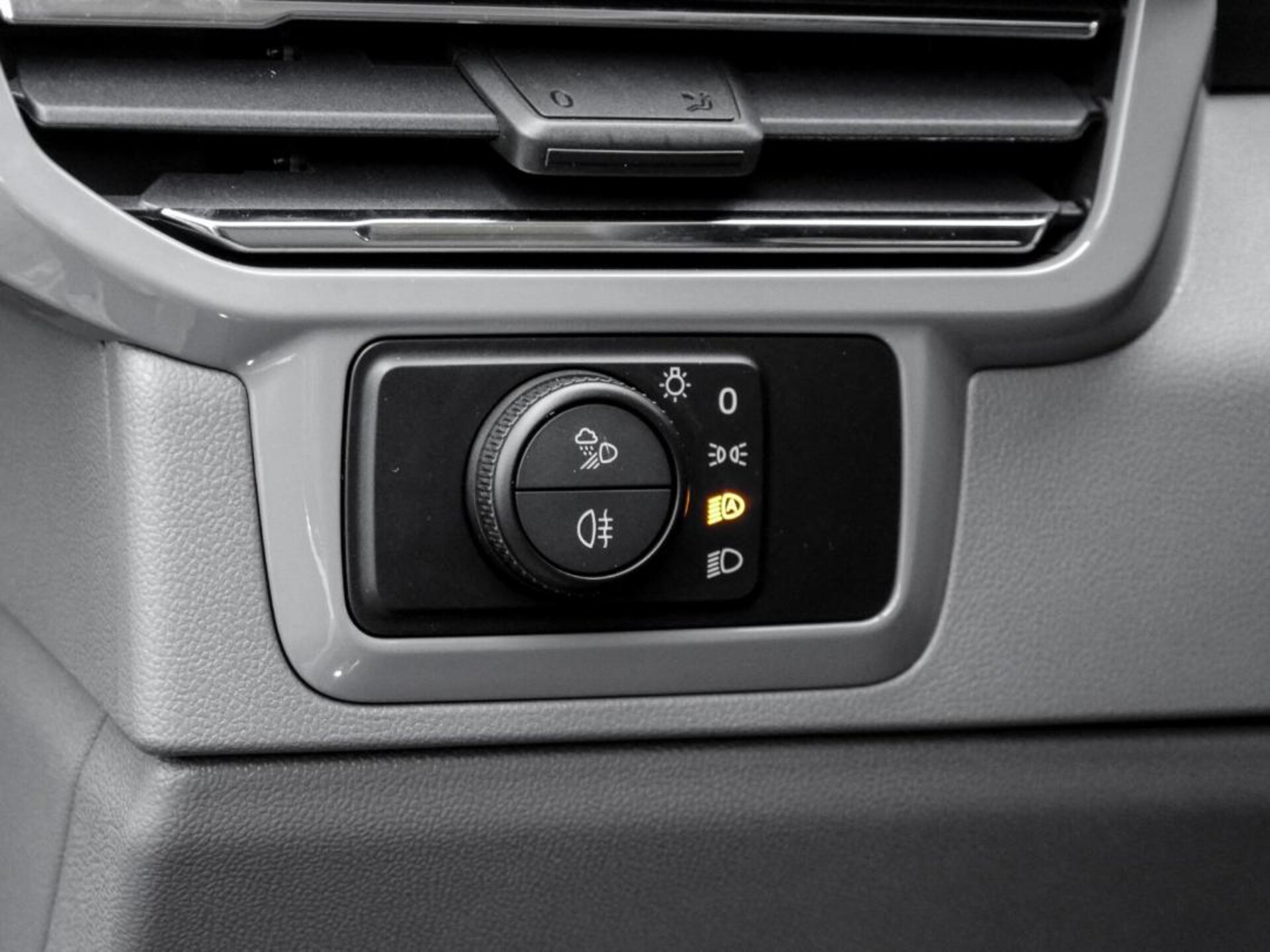 Volkswagen Caravelle langer Radstand Life